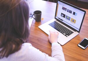 会社設立に向けた電子署名の準備はどのように進めるべき？